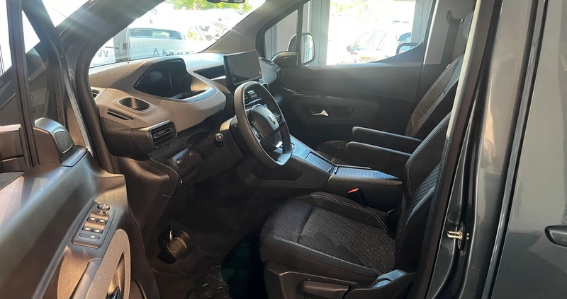 Peugeot Rifter cena 149600 przebieg: 2, rok produkcji 2024 z Kołobrzeg małe 379